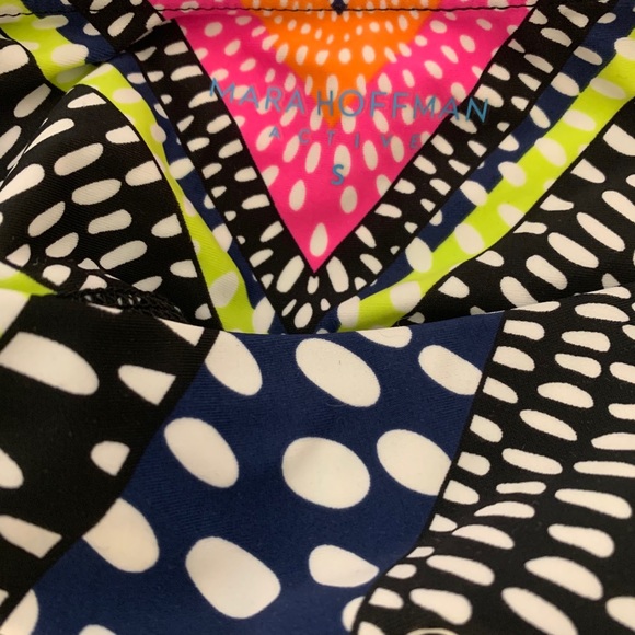 Mara Hoffman Crop lightspeed Legging Small - Picture 3 of 3